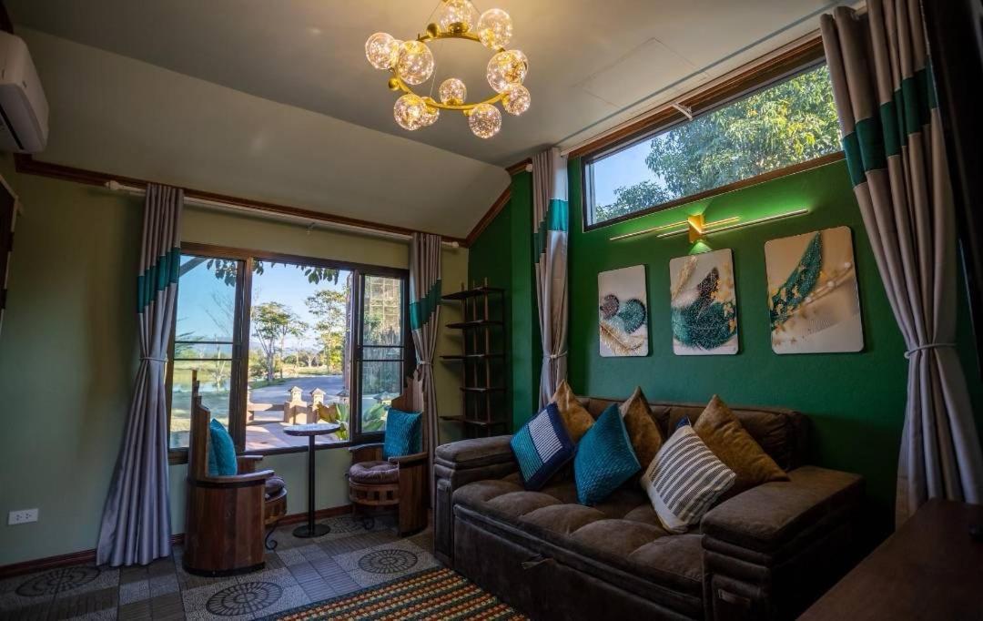 Mana-An Lake Hill Resort Villa Chiang Mai Extérieur photo